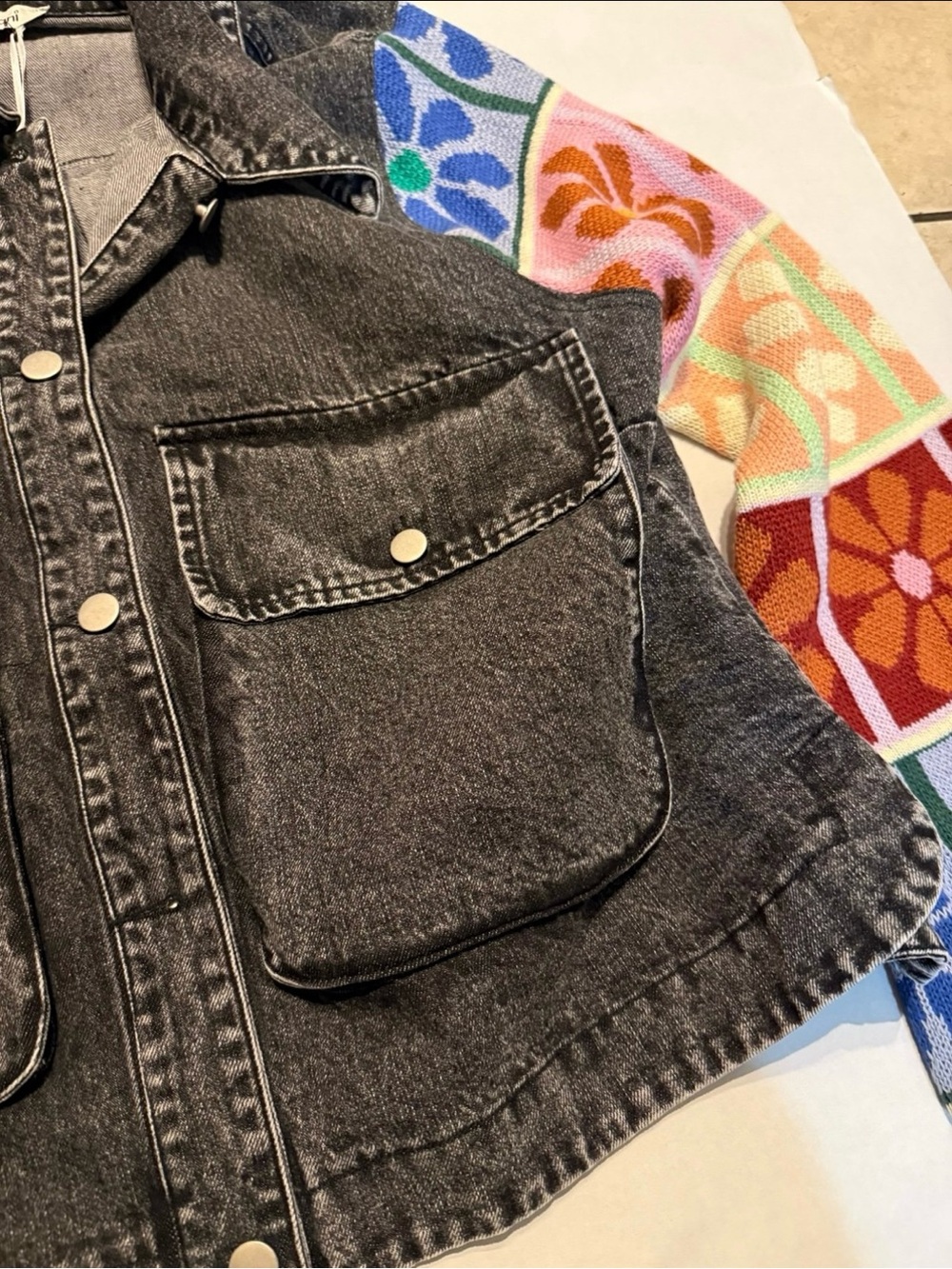 DAVI & DANI Women's
Adjustable Cuffs Multi Patch Denim Jacket (black denim) - Picture 6 of 10